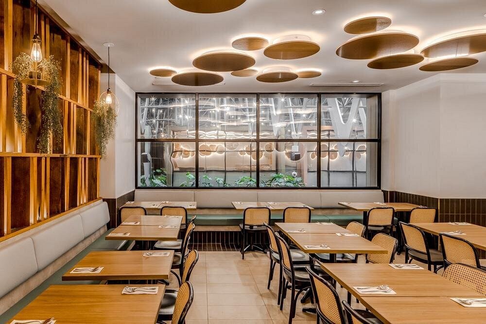 Custom-made restaurant chairs 